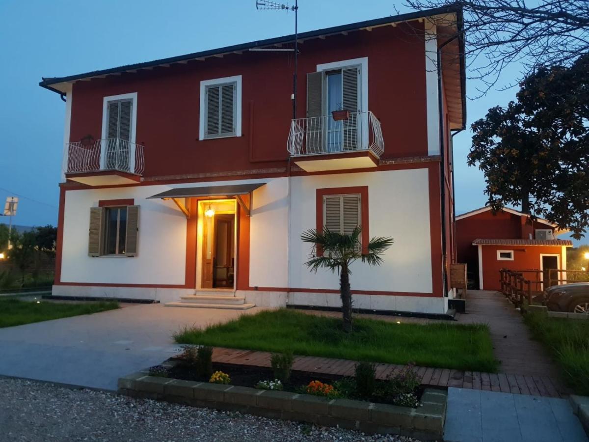 Agriturismo Il Casale Ponte Galeria Exteriér fotografie