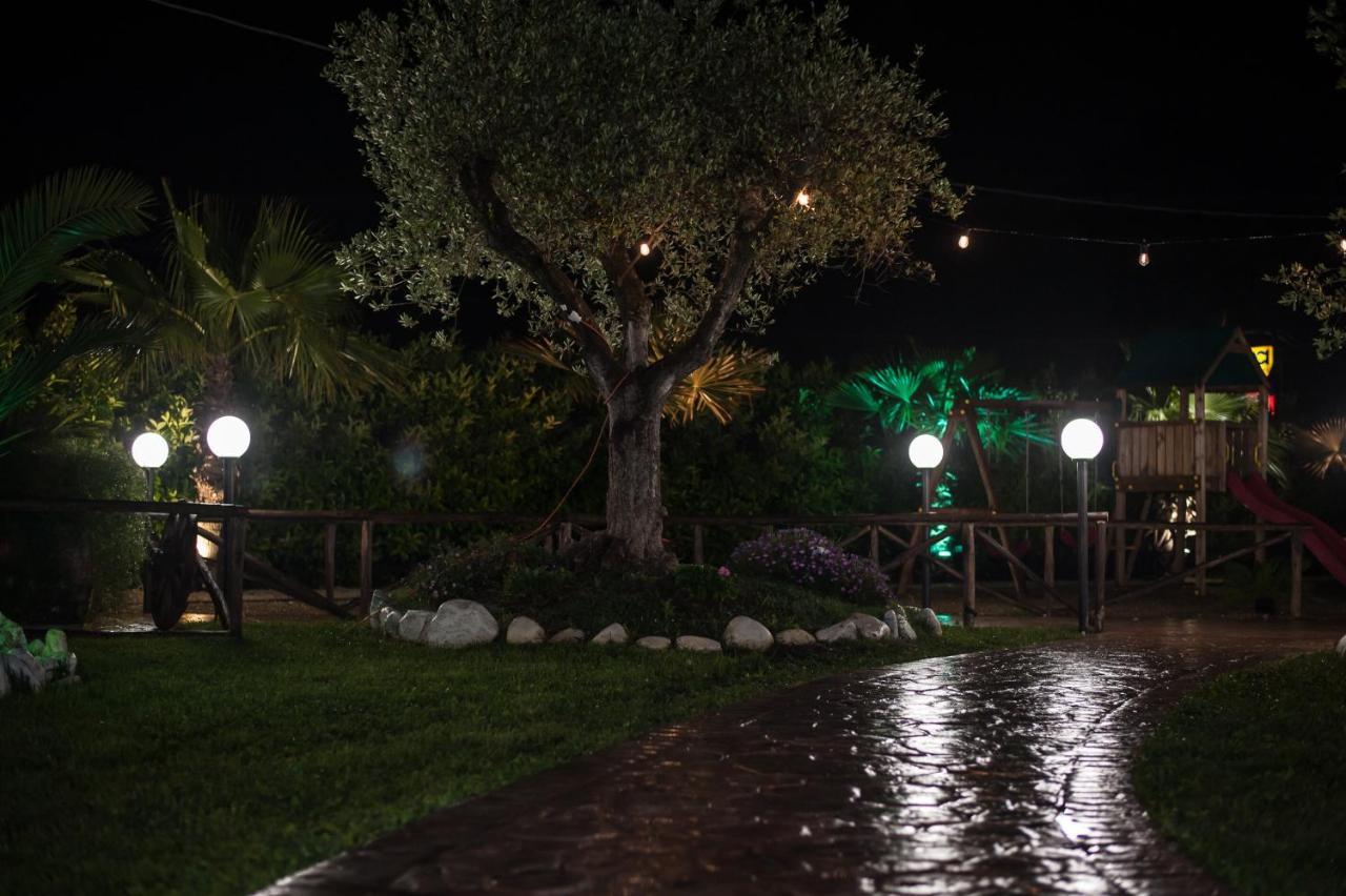 Agriturismo Il Casale Ponte Galeria Exteriér fotografie